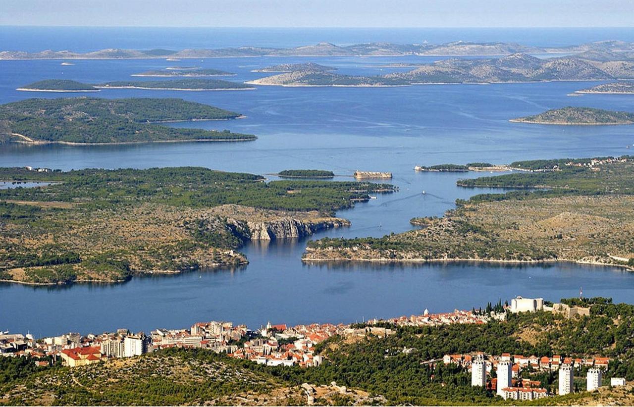 Apartments Orsula Near Old Town Sibenik Exterior photo